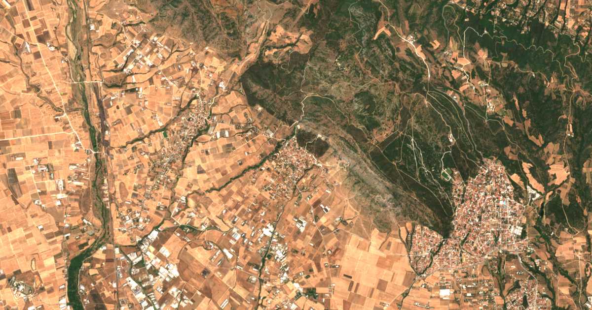 Satellitenkarte von Neochoroúda