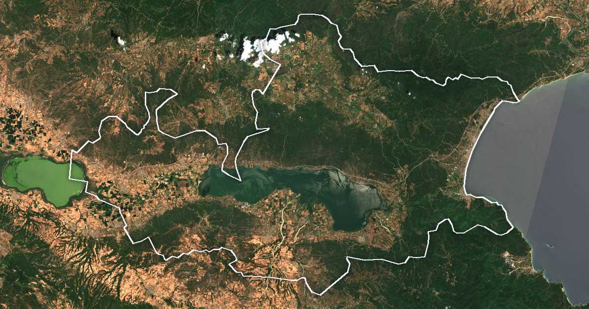 Satellitenbild mit eingezeichneter Grenze: Volvi