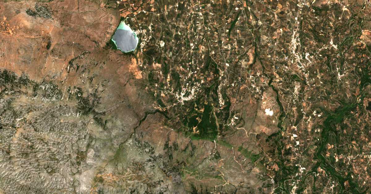 Satellitenkarte von Kournas