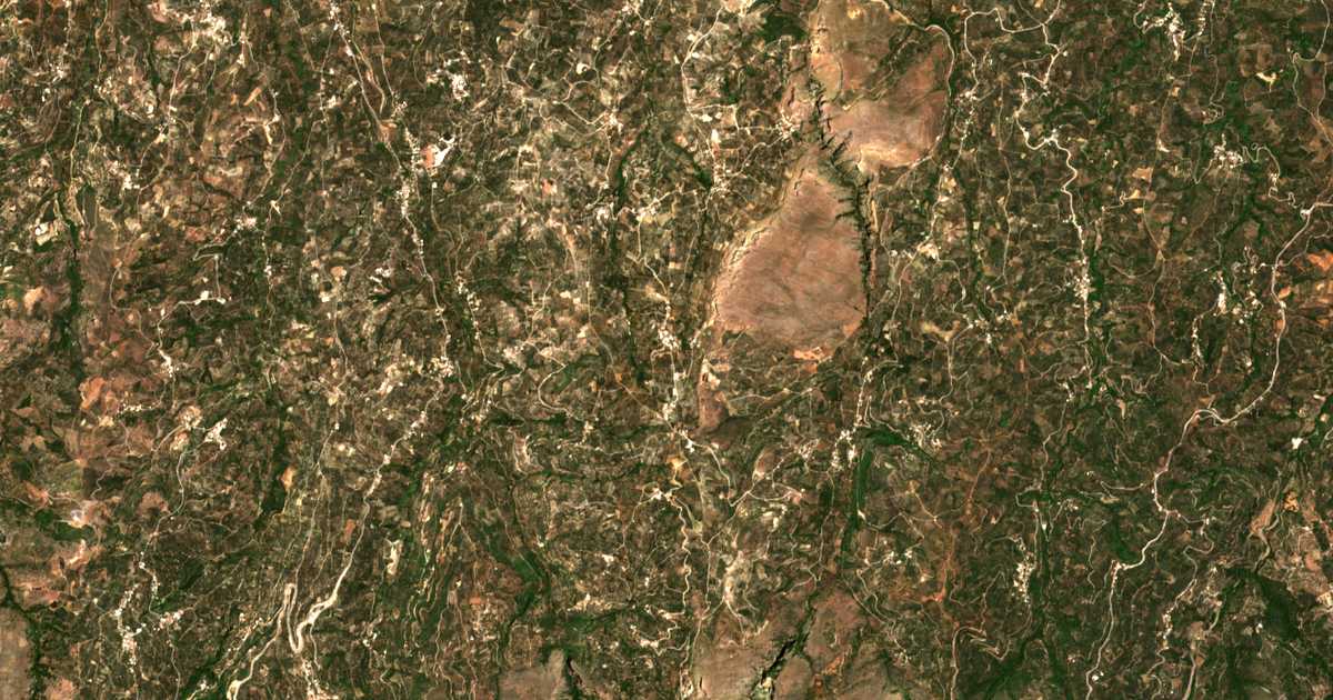Satellitenkarte von Sfakopigádion
