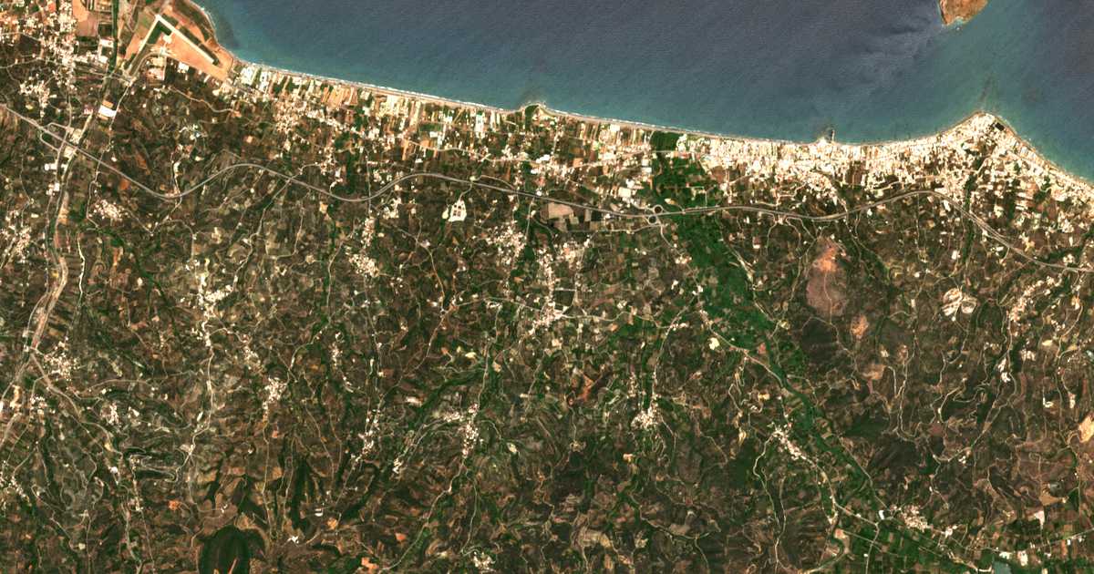 Satellitenkarte von Módion