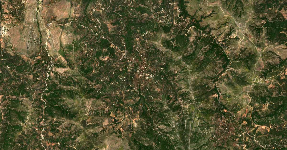 Satellitenkarte von Palaiá Roúmata