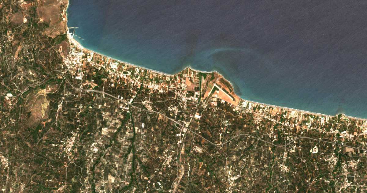 Satellitenkarte von Tavronítis