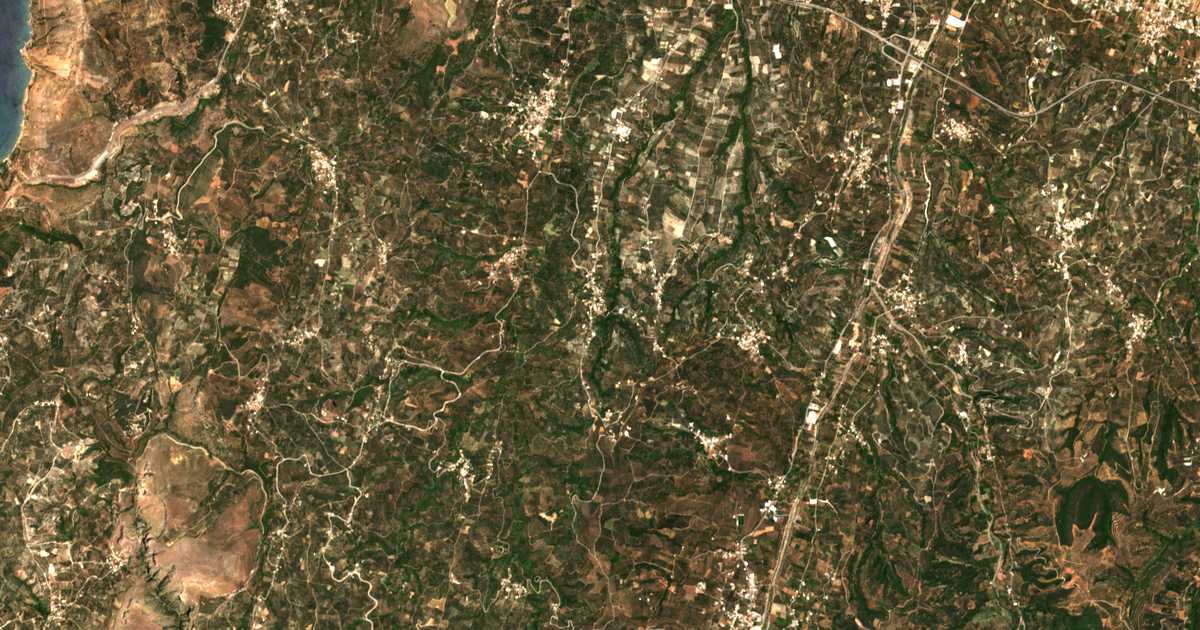 Satellitenkarte von Voúvai