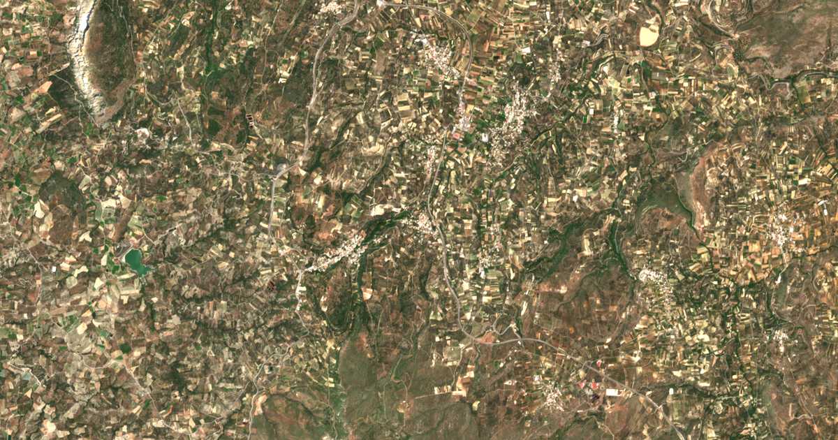Satellitenkarte von Ágios Vasíleios