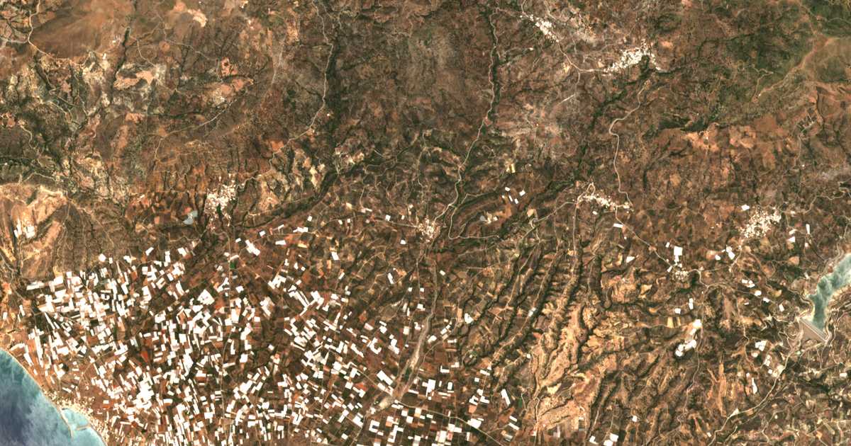 Satellitenkarte von Lagolíon