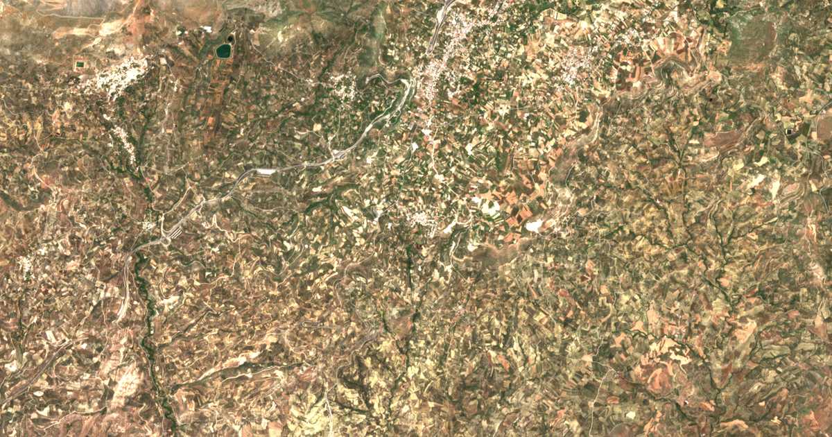 Satellitenkarte von Áno Moúlia