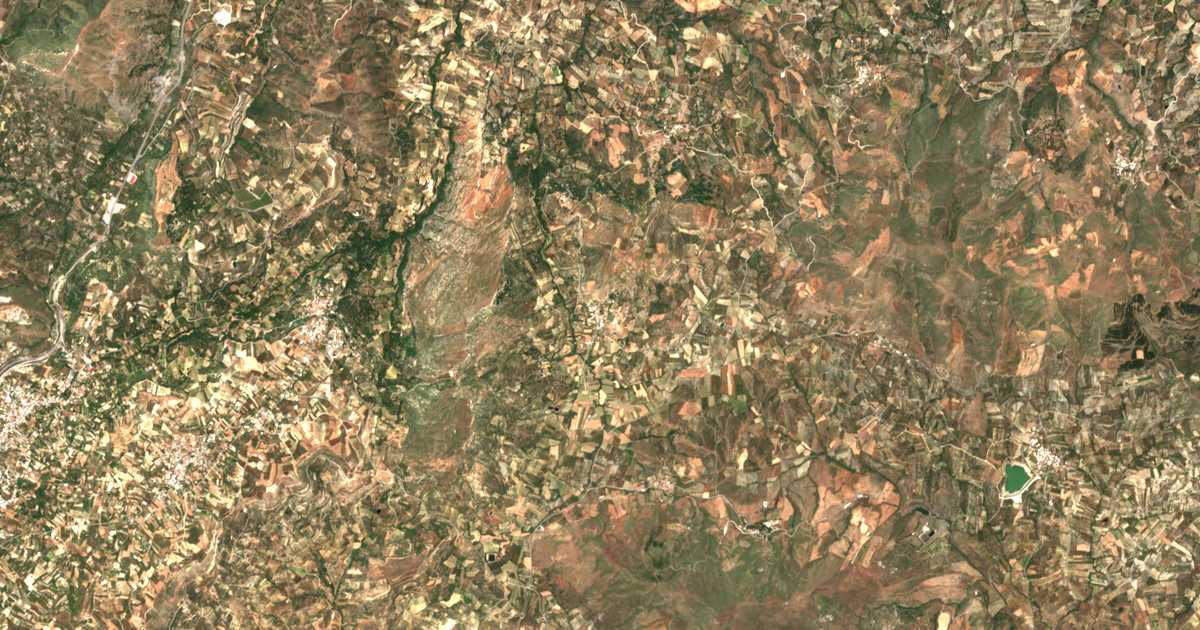 Satellitenkarte von Doúlion