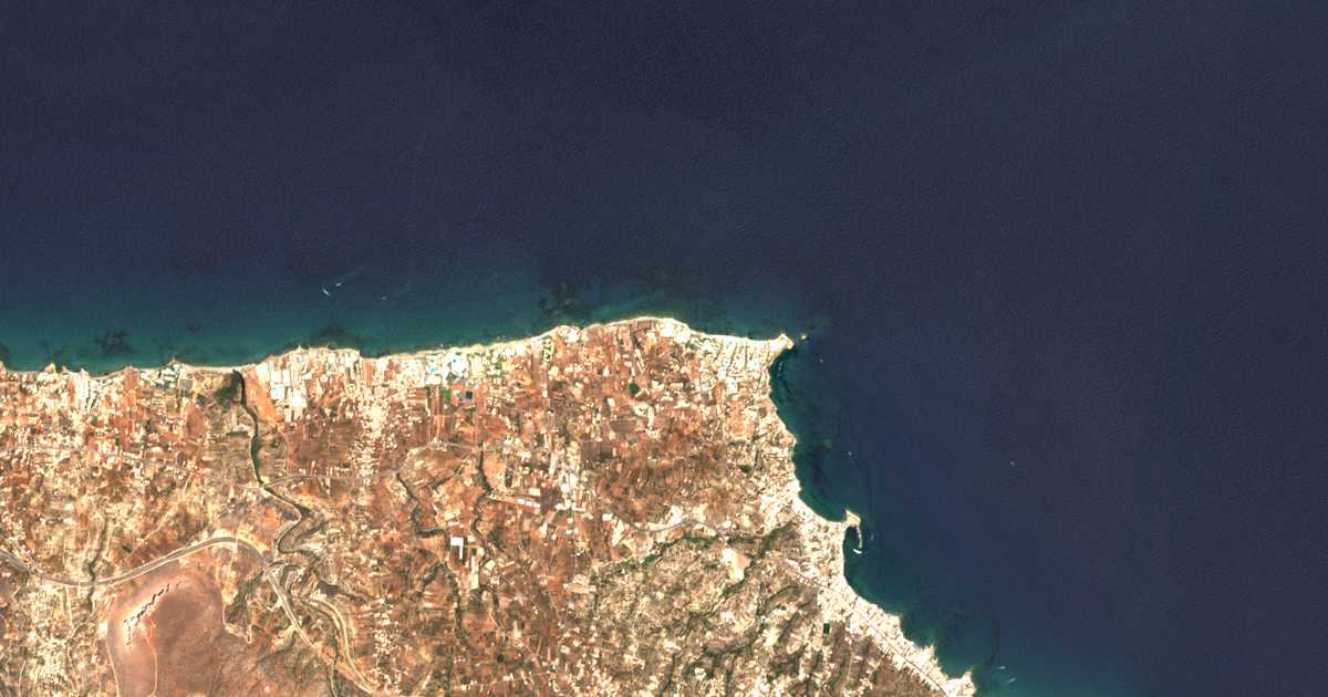 Satellitenkarte von Anissarás