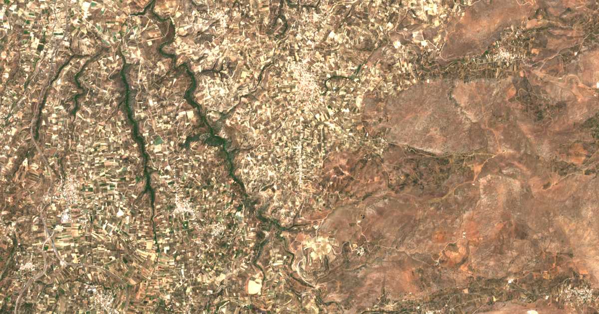 Satellitenkarte von Sgourokefálion