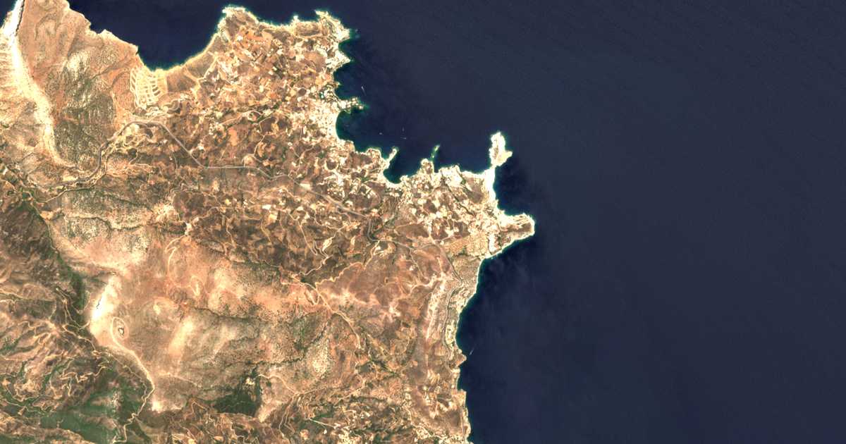 Satellitenkarte von Ammoúdi