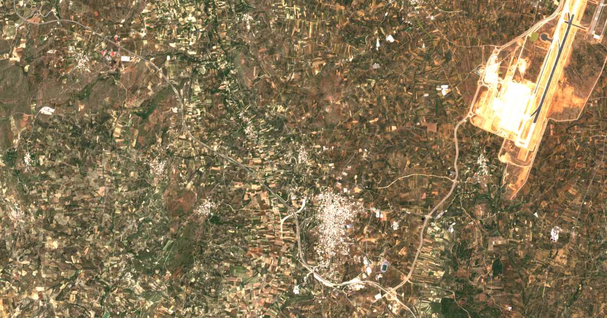 Satellitenkarte von Archontikón