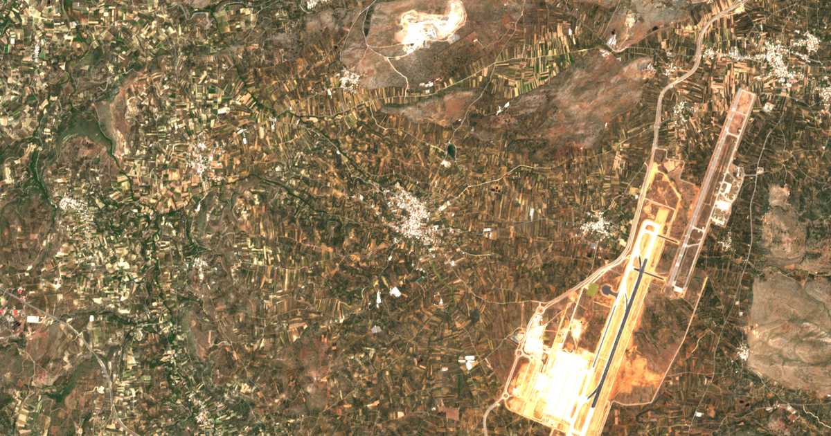 Satellitenkarte von Thrapsanón