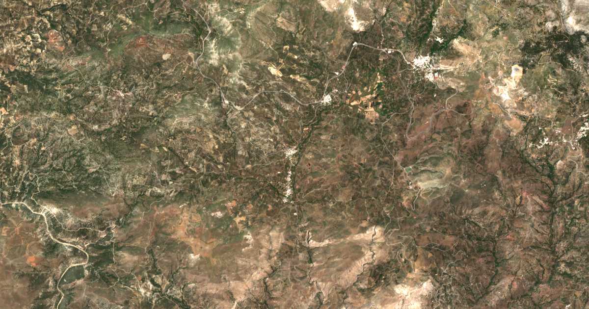 Satellitenkarte von Pervóla