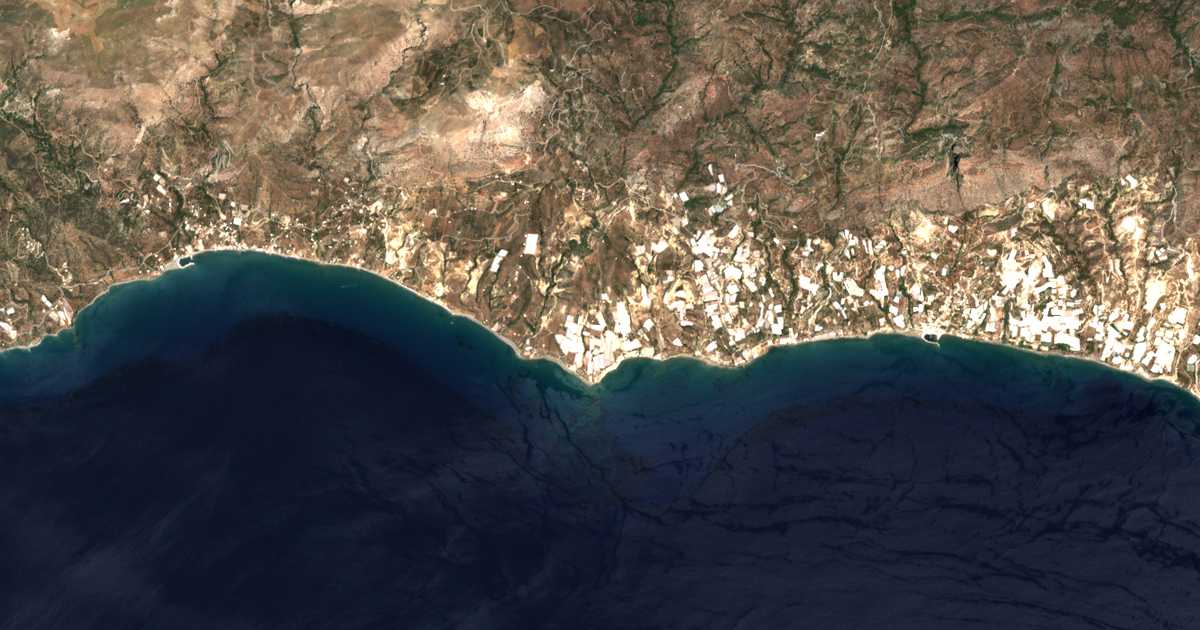 Satellitenkarte von Vachoudianós Xerókampos