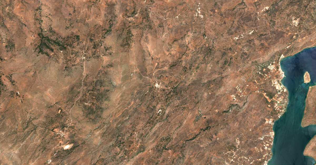 Satellitenkarte von Karýdion