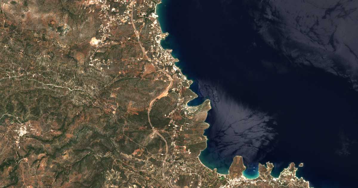 Satellitenkarte von Vathý