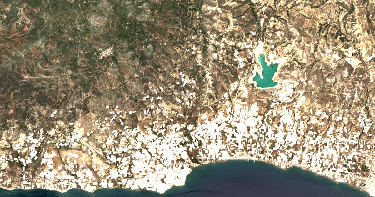 Satellitenkarte von Kalógeroi