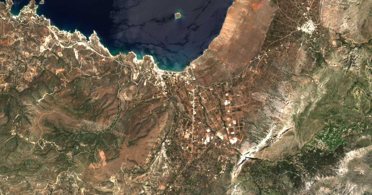 Satellitenkarte von Xirókampos
