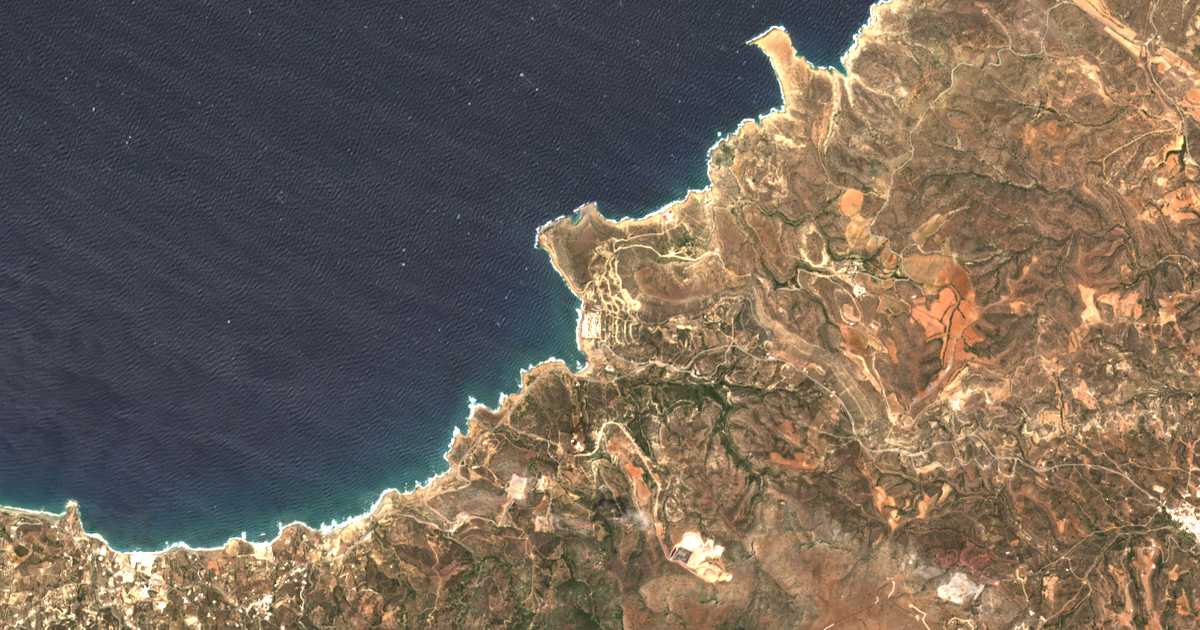 Satellitenkarte von Diónysos