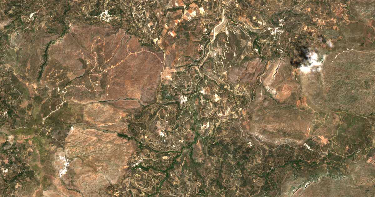 Satellitenkarte von Maronía
