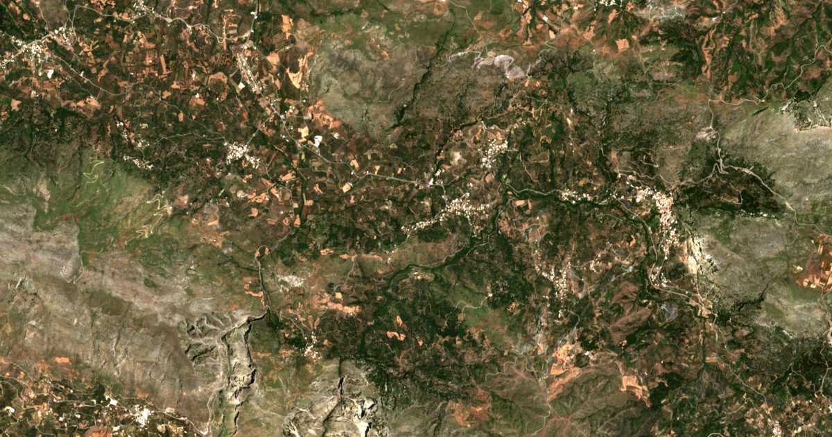 Satellitenkarte von Agía Pelagía