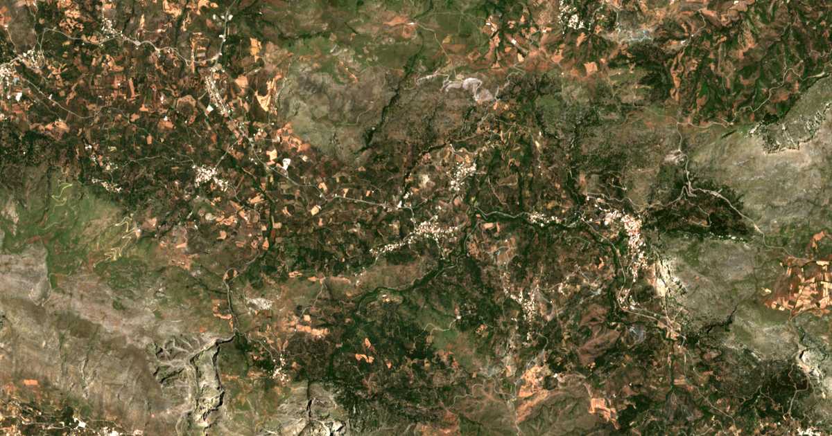 Satellitenkarte von Áno Myxórrouma