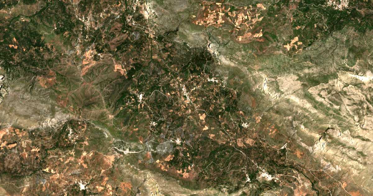 Satellitenkarte von Kissoú Kámpos