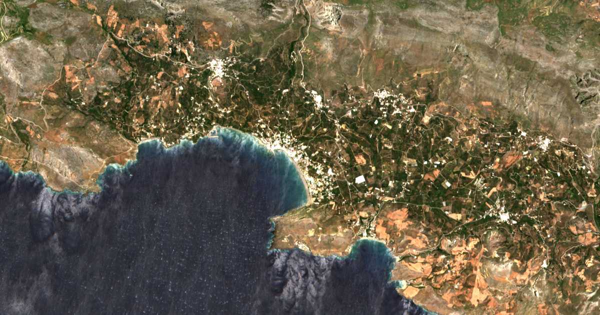 Satellitenkarte von Myrthianós Plakiás