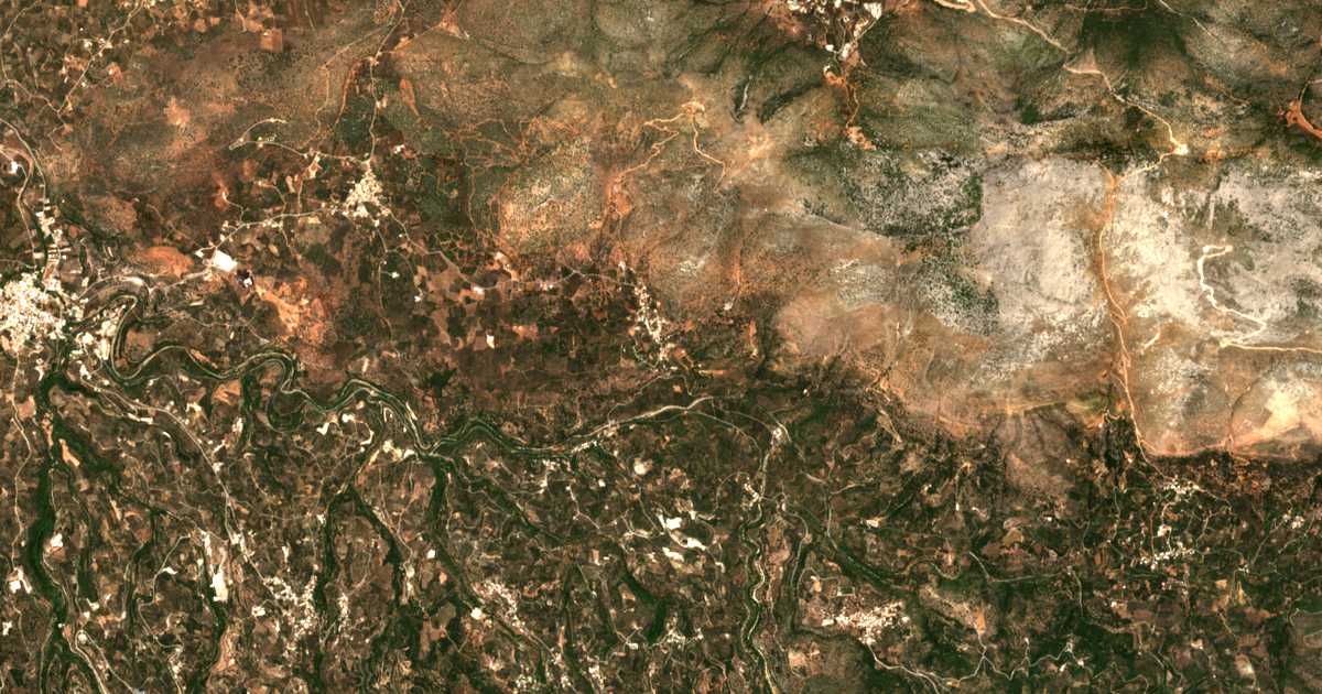 Satellitenkarte von Agiá