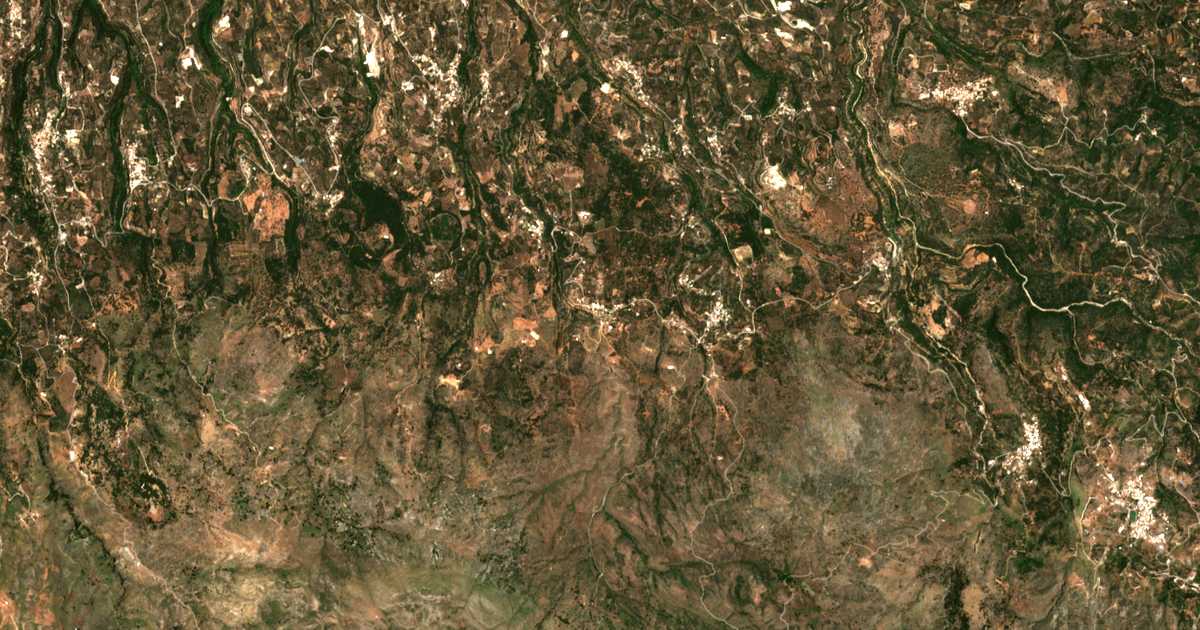 Satellitenkarte von Avdellás