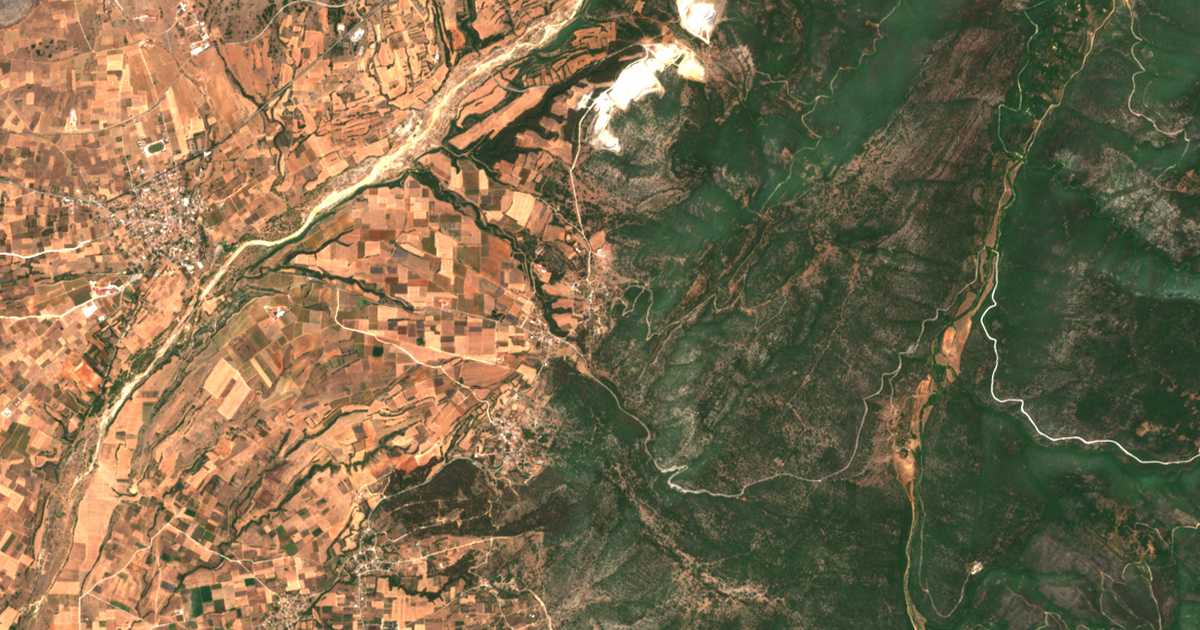 Satellitenkarte von Agorá
