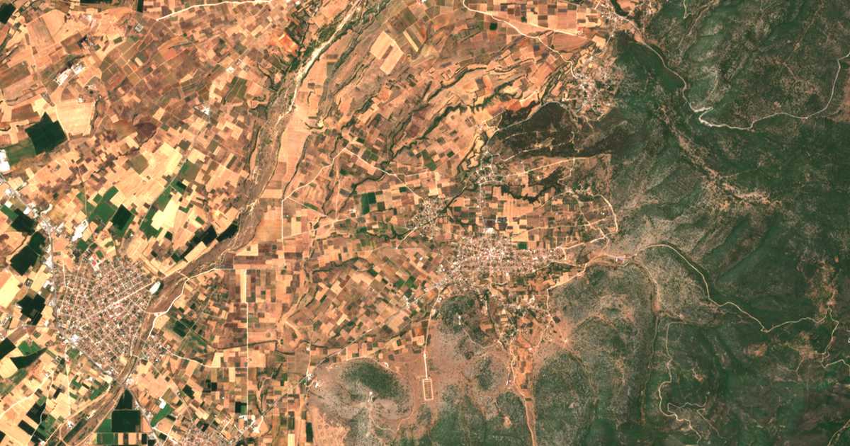 Satellitenkarte von Evrýpedon