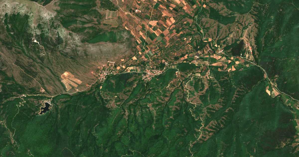 Satellitenkarte von Vathýtopos