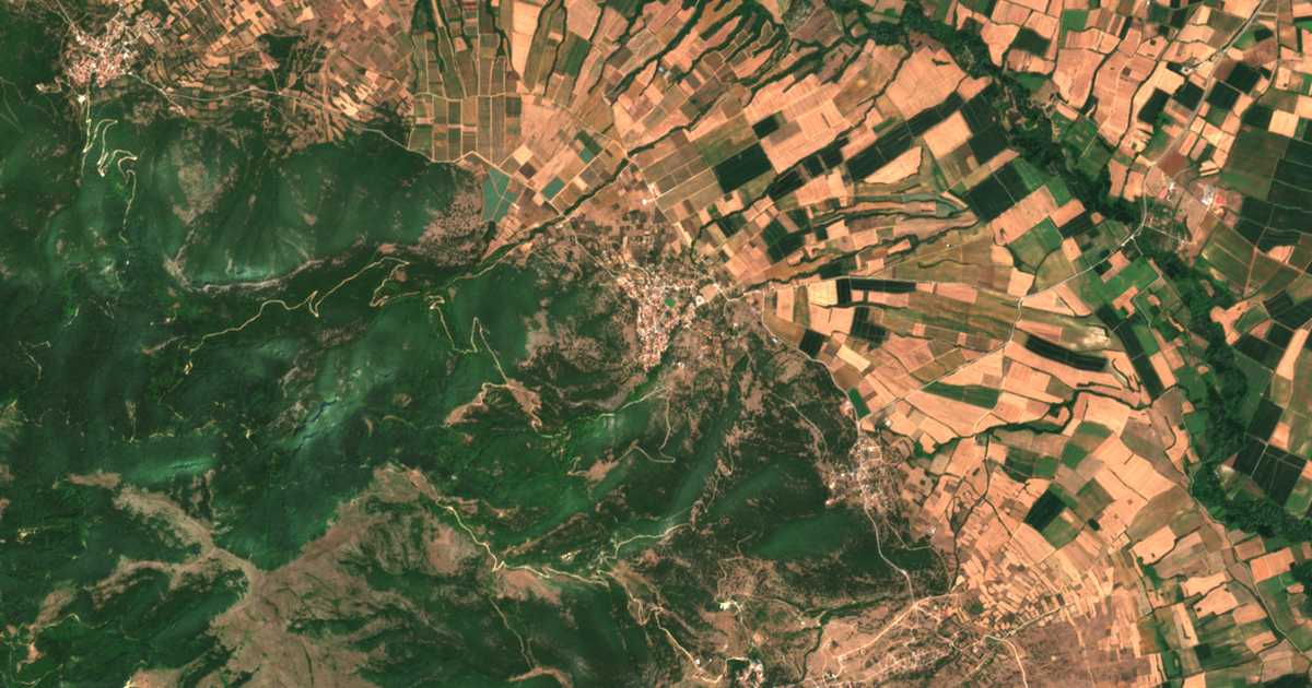 Satellitenkarte von Kalí Vrýsi