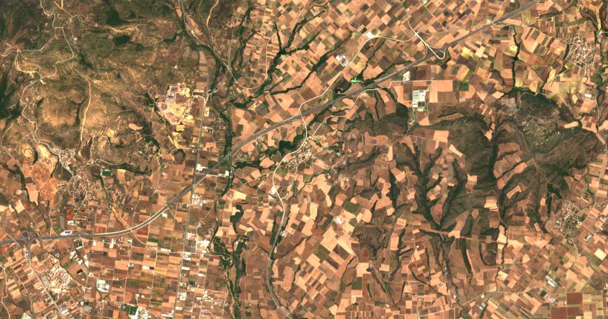 Satellitenkarte von Amfitríti