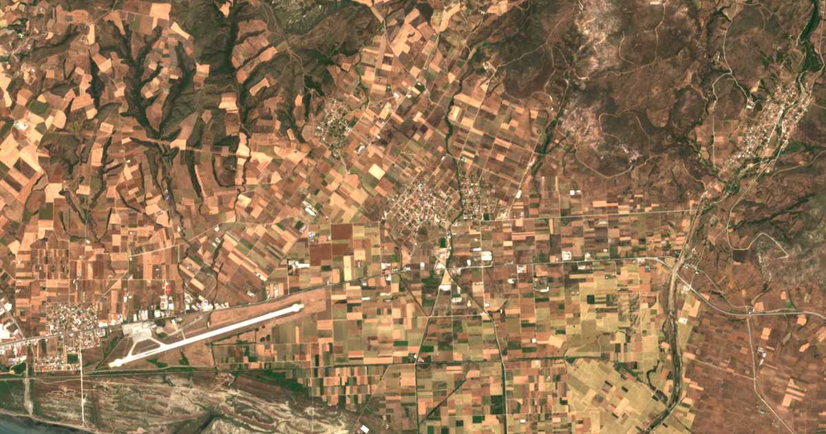 Satellitenkarte von Ántheia