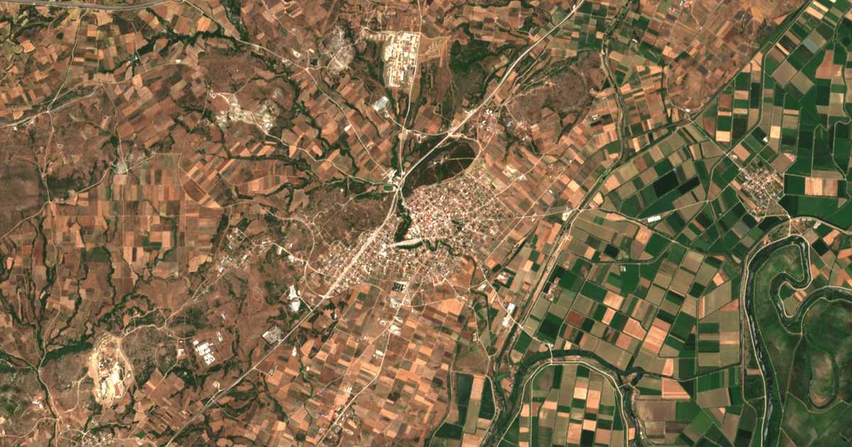 Satellitenkarte von Feres