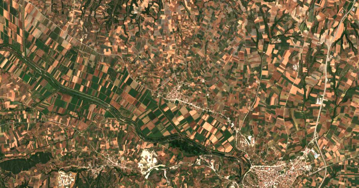 Satellitenkarte von Ellinochórion