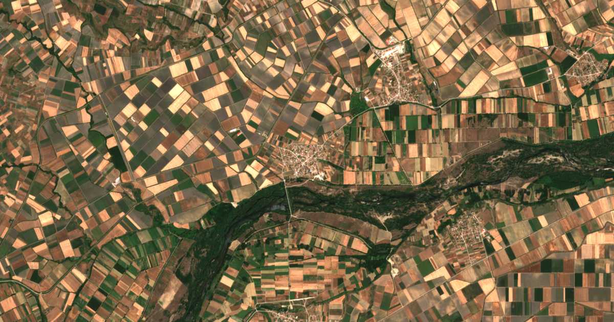 Satellitenkarte von Elaía