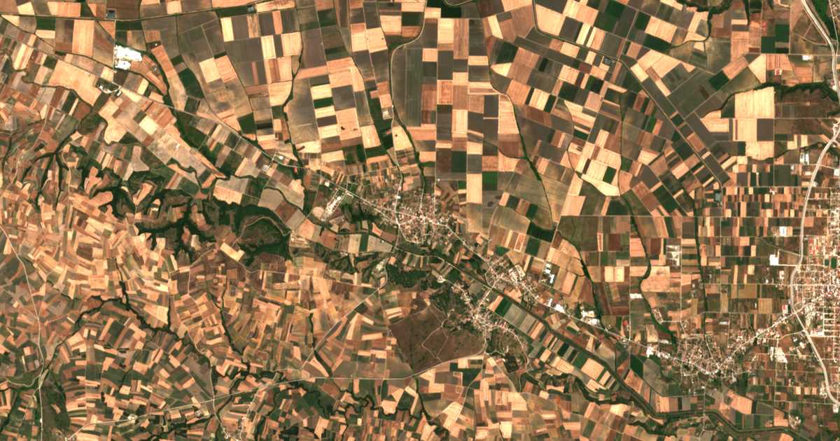 Satellitenkarte von Neochórion