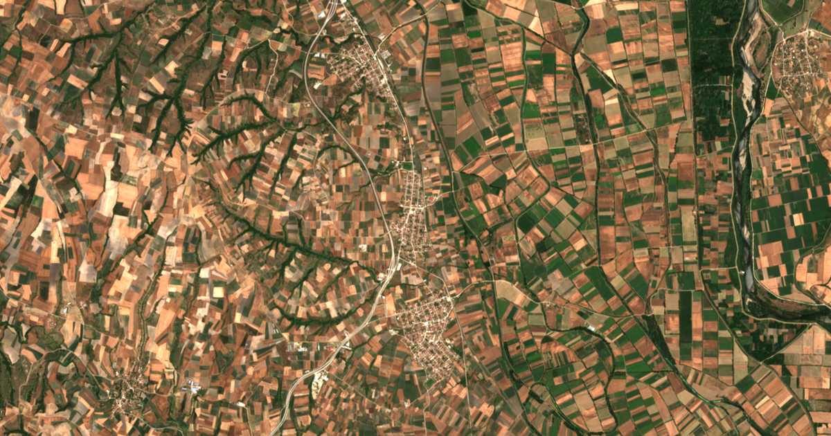 Satellitenkarte von Thoúrion