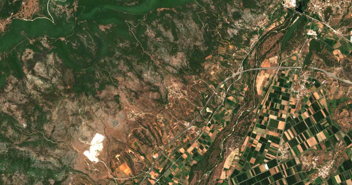 Satellitenkarte von Dialektón