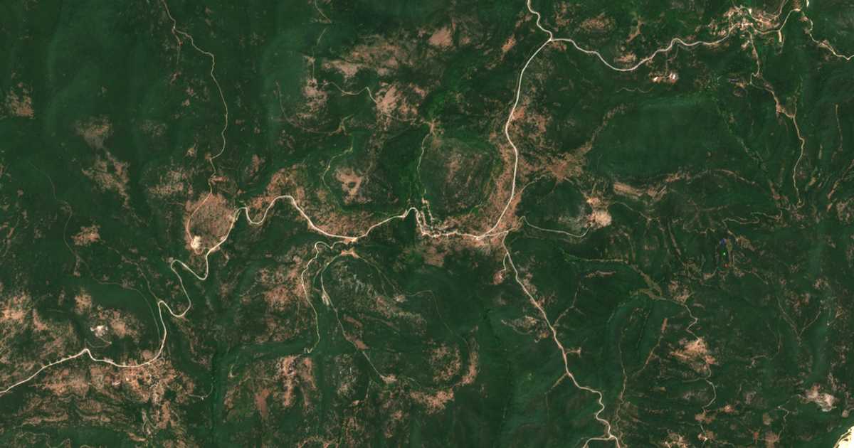 Satellitenkarte von Platamón
