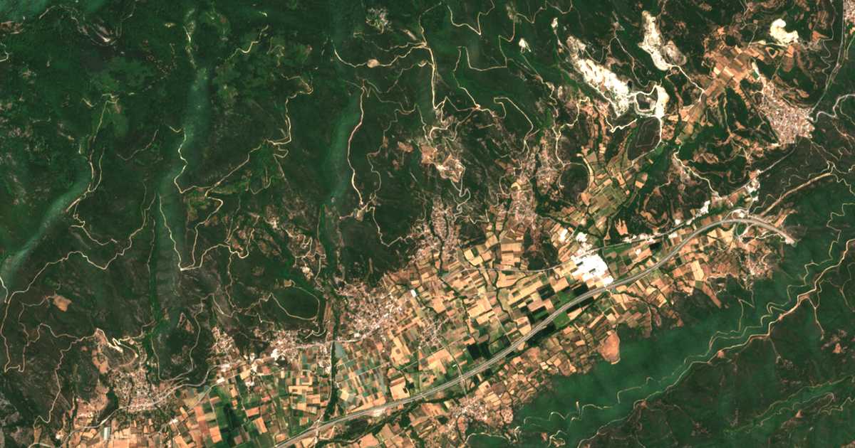 Satellitenkarte von Chrysókastron