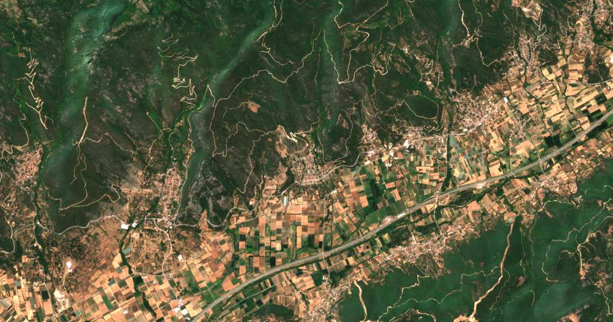 Satellitenkarte von Domátia