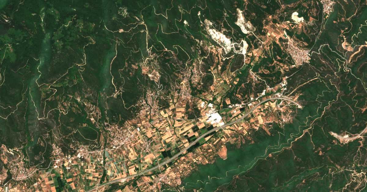 Satellitenkarte von Kipía