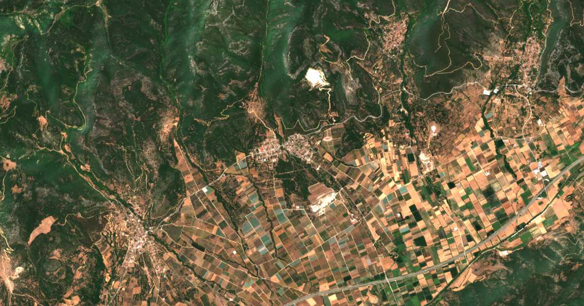 Satellitenkarte von Platanótopos