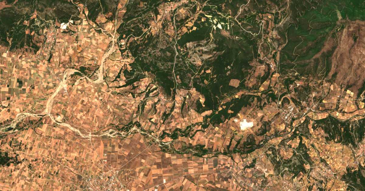 Satellitenkarte von Nikitaí