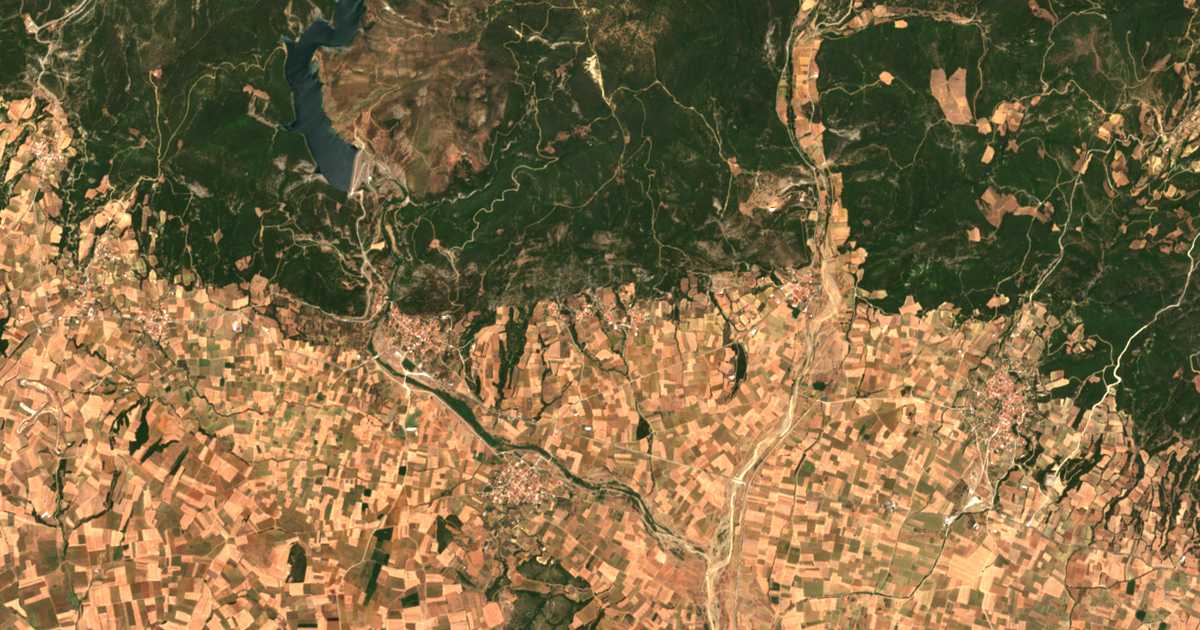 Satellitenkarte von Omirikón